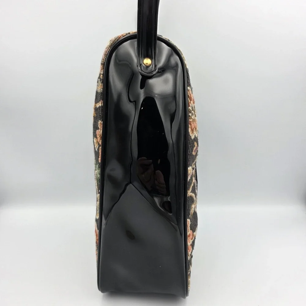 Women's Vtg‎ Black Vinyl & Floral Multicolor Tapestry HandBag Purse Tophandle